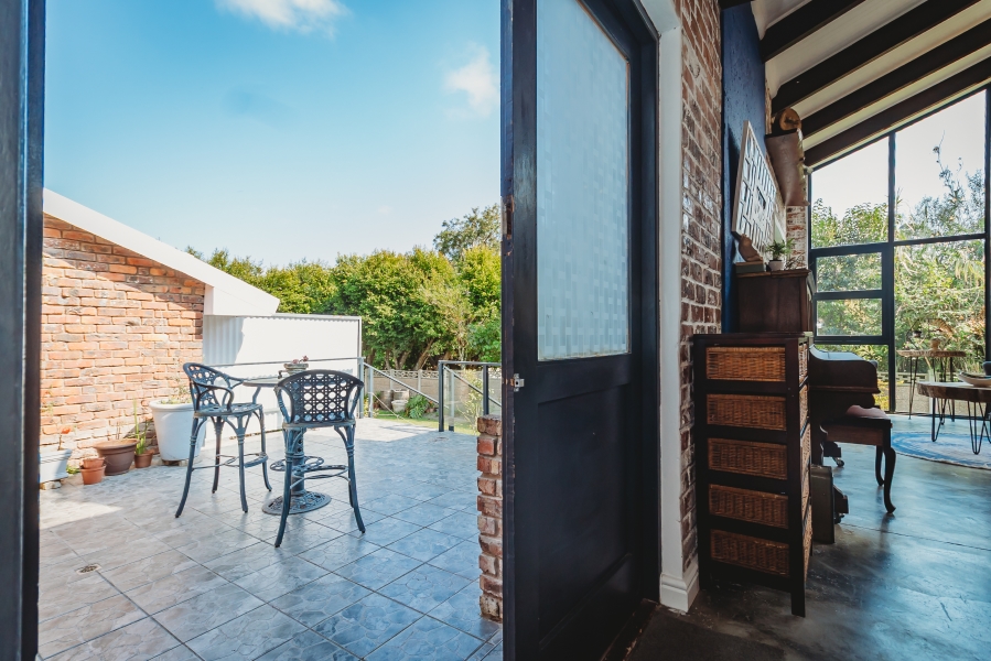 6 Bedroom Property for Sale in Camphersdrift Western Cape